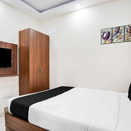 Super Hotel O Bangalore Near Reva Circle Formerly Cka Boarding Yelahanka Екстер'єр фото